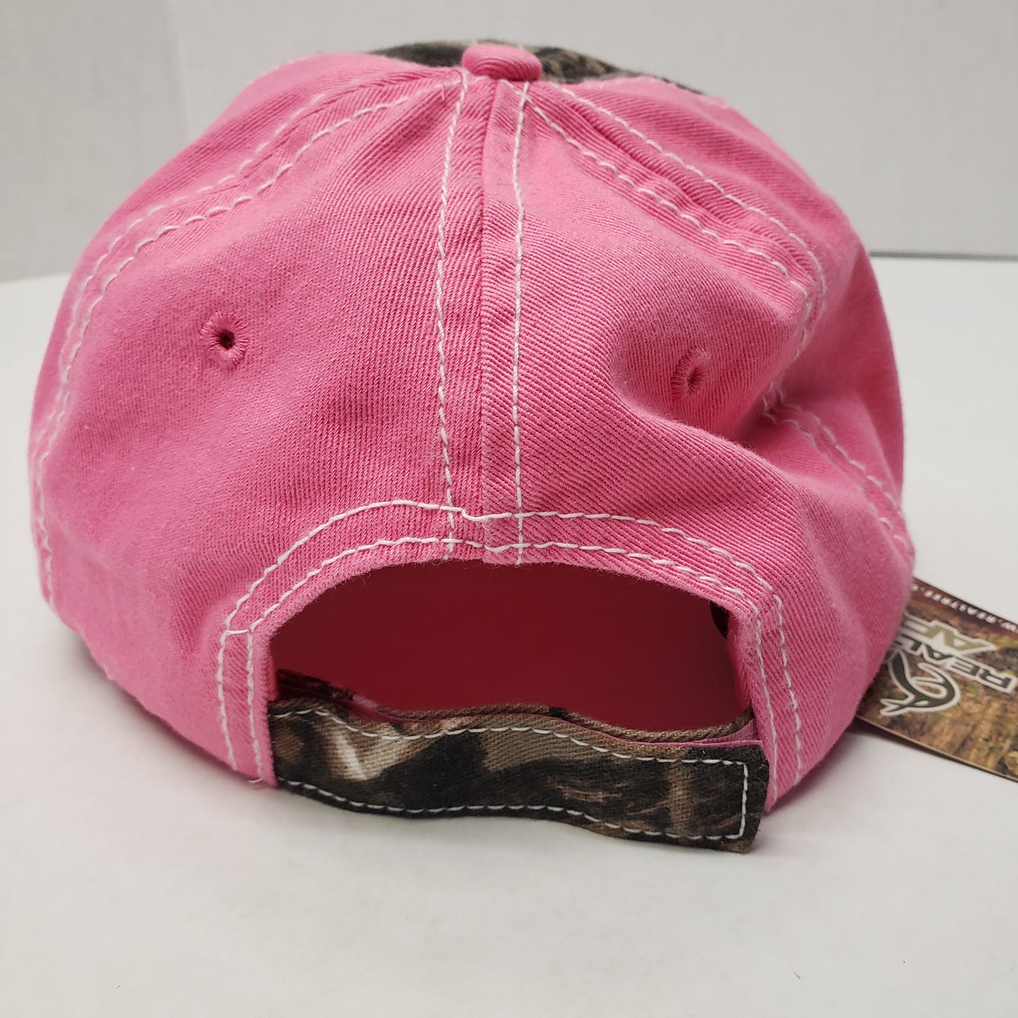 New Authentic RealTree Hat Adjustable Camo/ Pink Back & Around Bill